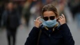 Новые антирекорды COVID-19 и "карантин выходного дня" в Украине