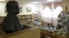 Бухгалтера Библиотеки украинской литературы силой увезли на допрос