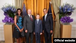 Александр и Николай Лукашенко с Бараком и Мишель Обама