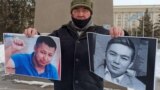 Kazakhstan - A resident of Uralsk Bekbolat Utebayev holds action in memory of the activist Dulat Agadil and his son Zhanbolat Agadil. West Kazakhstan region, 25Feb2021.