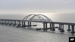 Фрагмент моста, который Россия построила к аннексированному Крыму