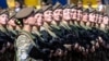 "Все, кроме преподавателей младших классов, монашек и танцовщиц": как в Украине ставят женщин на воинский учет