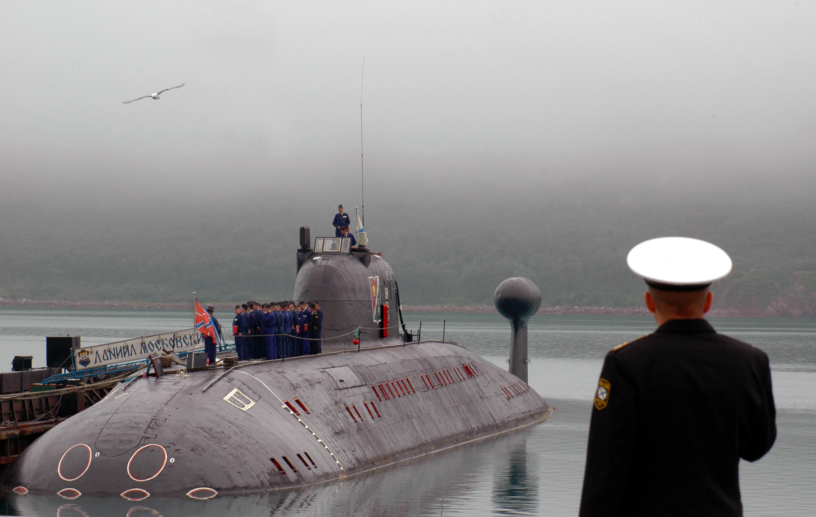 Байки северного флота. Атомная подводная лодка Курск 2000. Подводная лодка к-141 «Курск». Подводный крейсер Курск. К-141 «Курск».