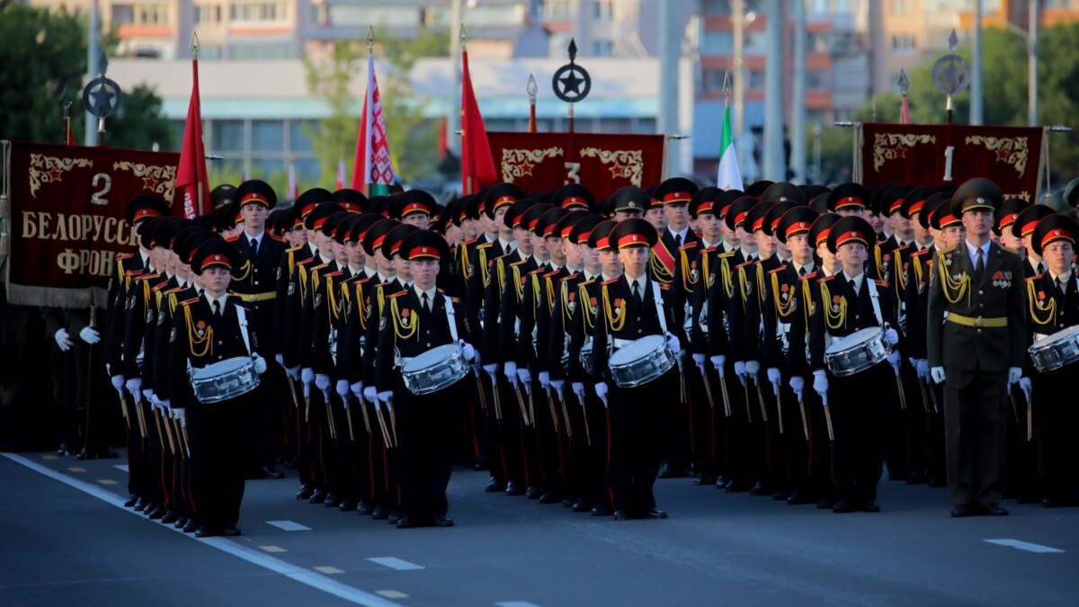 Беларусь потратит сотни тысяч долларов на парад 9 Мая, несмотря на эпидемию  и дефицит бюджета. Что входит в эти расходы