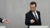 Медведев заявил, что ведет диалог с протестующими дальнобойщиками