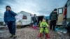 Французские власти сносят лагерь беженцев в Кале 