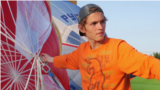 "Чувство, что я – Бог": подростков учат летать на воздушных шарах