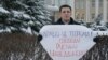 Бывший глава штаба Навального получил 2,5 года колонии. Его обвинили в распространении порнографии из-за репоста клипа Rammstein 