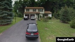 Дом семьи Ротондо по адресу Weatheridge Dr, 408 Camillus, NY, USA