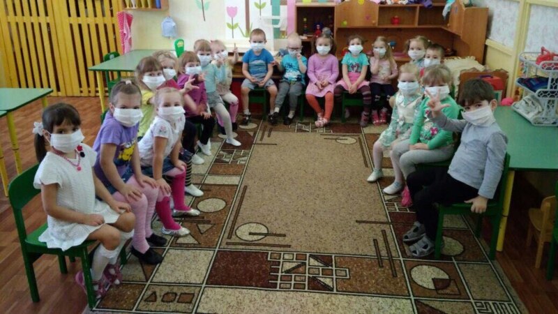 50 школьников в Волоколамске отравились сероводородом со свалки 