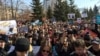 В России начались митинги "Он нам не Димон" – и задержания