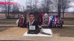 Бухаев: "Памятник - из камня парапета того моста, где был убит Немцов"