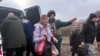 "Было много претензий, что не было нормальной эвакуации". Как жители Курской области переживают новое вторжение ВСУ
