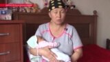 Семья обвиняет врачей роддома в пропаже одного из новорожденных близнецов