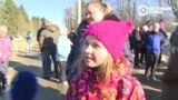 "Это не была угроза". Девочка Таня из Волоколамска о знаменитом жесте, протестах и своей розовой шапке