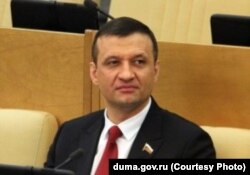 Кандидат в губернаторы Новосибирской области Дмитрий Савельев