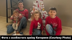 Катерина Городилова с семьей