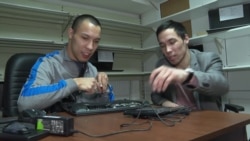 Братья-близнецы с ДЦП собирают компьютеры и ремонтируют технику