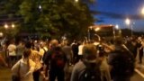 Милиция и ОМОН избивают протестующих в Минске после выборов президента