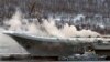 Ущерб от пожара на "Адмирале Кузнецове" оценили в 95 млрд рублей