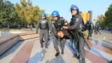 В Азербайджане отменяют протесты. Вечер с Тимуром Олевским