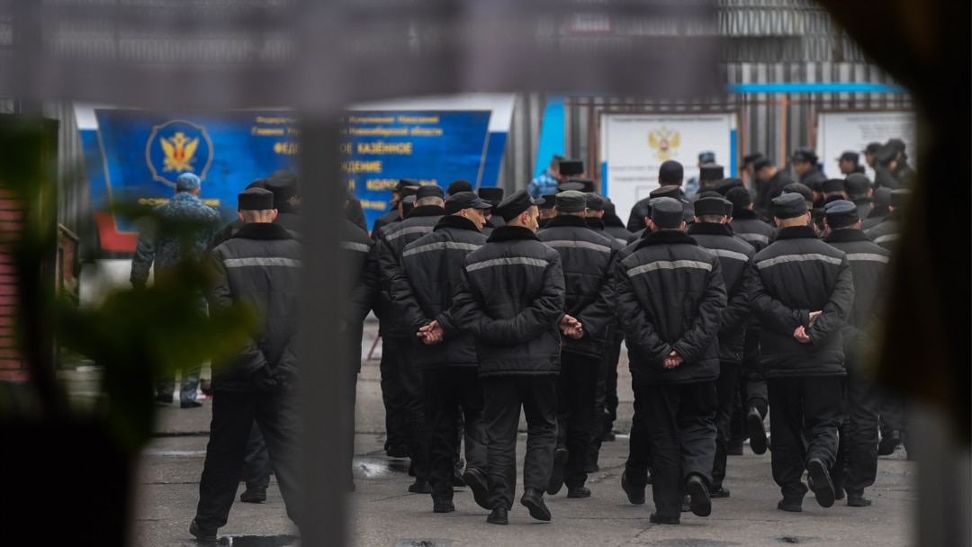 Российские заключенные массово уходят на фронт, надеясь на скорое окончание  войны с Украиной: "Важно получить пять миллионов"