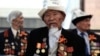 Ветеранам Второй мировой войны в Кыргызстане выплатят $1 тысячу к 75-летию Победы