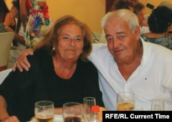 Агедо Гамез Гарсия с женой