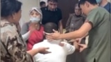 В Бишкеке родственники пациента напали на врача Национального госпиталя