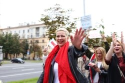 Мария Колесникова на марше женщин в Минске 29 августа 2020 года