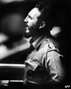 Кастро во время речи в ООН