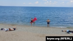 Пустые пляжи в Феодосии, июль 2026 года