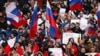 В Москве и Санкт-Петербурге задерживают журналистов, которые освещают концерты в поддержку российских военных