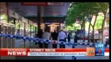 Неизвестный мужчина взял в заложники посетителей кафе в Сиднее