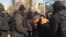В Алма-Ате задержали не менее 40 человек возле отделения правящей партии