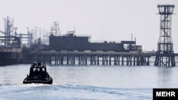 Нефтяная инфраструктура на острове Харк