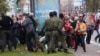 Правозащитники сообщают о задержании более 120 человек после Марша пенсионеров в Беларуси, некоторых увезла "скорая"