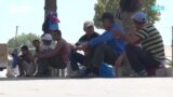 Дом для поденных рабочих, которые мерзнут на рынках труда в Таджикистане
