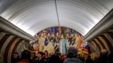 Стоит ли закрывать московское метро из-за коронавируса