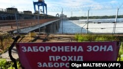 Вход на Новокаховскую ГЭС, май 2022 года