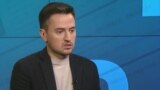 "Уехал, когда начались массовые обыски у оппозиционеров, в том числе у меня"
