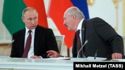 Александр Лукашенко с Владимиром Путиным