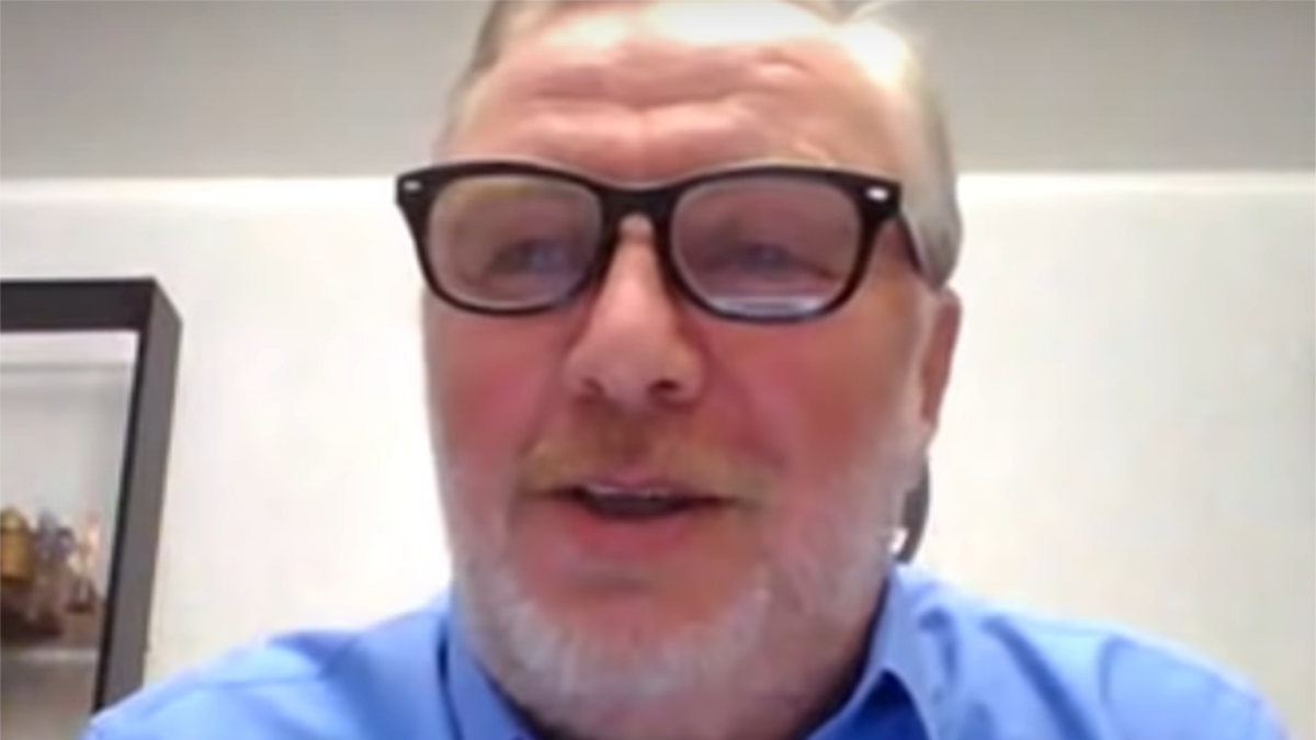 В Хабаровске преподавателя Дальневосточного института управления ...