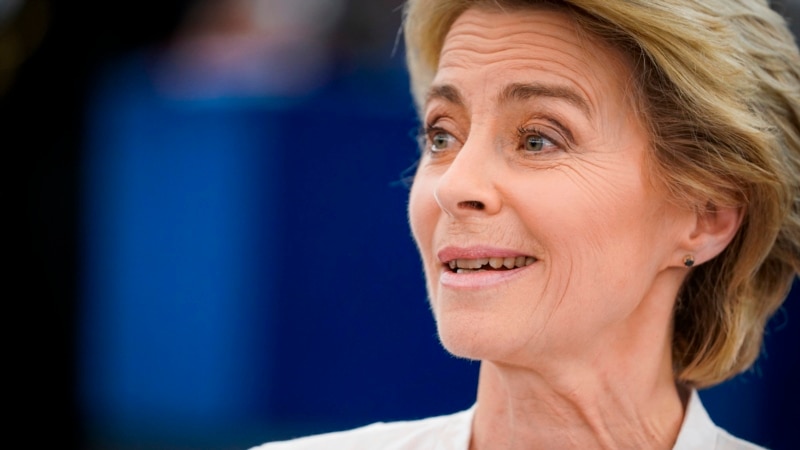 Еврокомиссия представила план по репарационному кредиту Украине из замороженных российских активов. Его сумма – 165 млрд евро