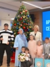 В России арестовали многодетную таджикистанку и завели на нее дело — после того, как ей вручили сертификат на квартиру В России арестовали многодетную таджикистанку и завели на нее дело — после того, как ей вручили сертификат на квартиру