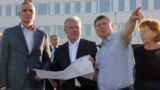 Как российские губернаторы общаются с народом