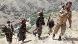 Азия: более тысячи афганских солдат бежали от талибов в Таджикистан