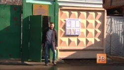 Алексей Навальный вышел из-под ареста