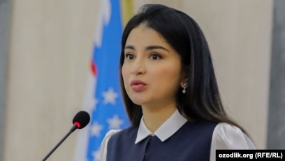 CentralAsia: Дочь президента Узбекистана выложила фото, на которой Шавкат Мирзиёев готовит плов