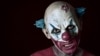 Магазины Германии отказались продавать маски "клоунов-убийц"